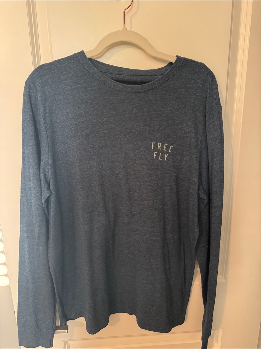 Free Fly Apparel Men's Long-Sleeve Crew Tee in Heather Blue